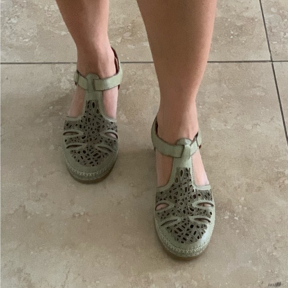 Spring Step shoe - Picture 5 of 7